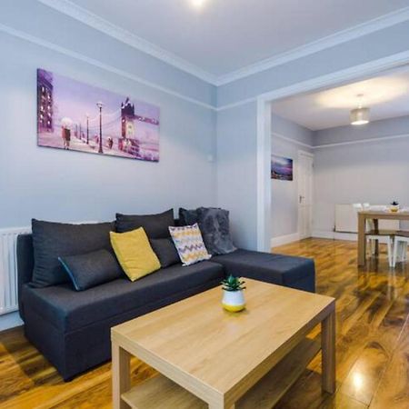 Anfield House 2 Bedroom 2 Mins From Anfield Stadium Sleeps 7 Liverpool Kültér fotó