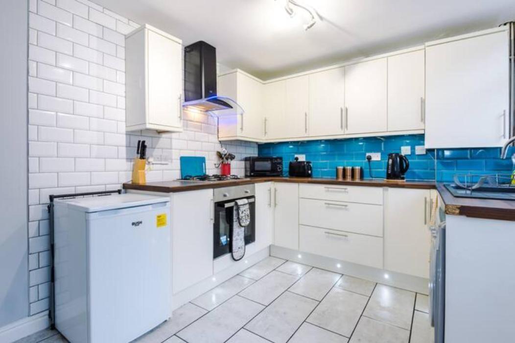 Anfield House 2 Bedroom 2 Mins From Anfield Stadium Sleeps 7 Liverpool Kültér fotó